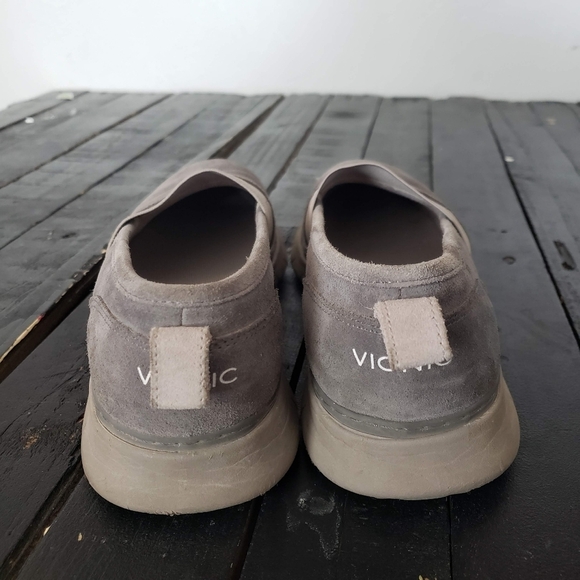 Vionic Women's 8 Kristi Grey Suede Slip On Shoes Comfort Loafers Orthopedic - Picture 4 of 9